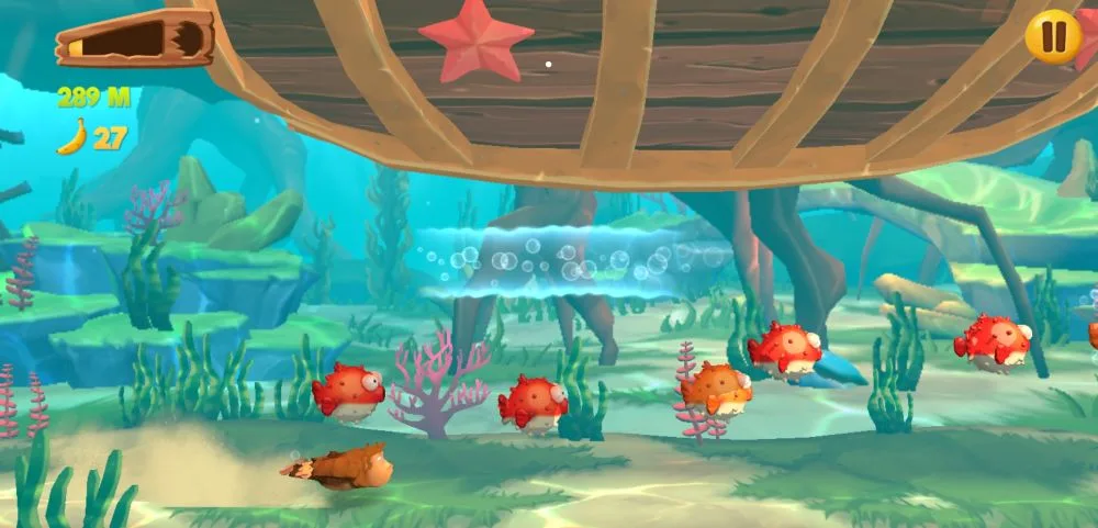 swimming with fish in banana kong 2